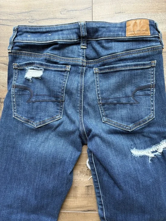 American Eagle Women’s  Dark Blue Distressed Ripped Skinny Jeans Jeggings US 6 - Picture 3 of 7